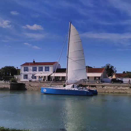 Les Bains Boyardville - Hotel Et Restaurant Экстерьер фото