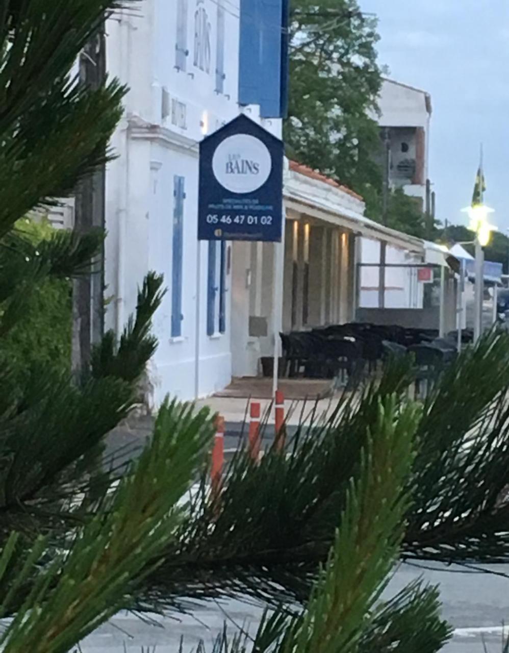 Les Bains Boyardville - Hotel Et Restaurant Экстерьер фото